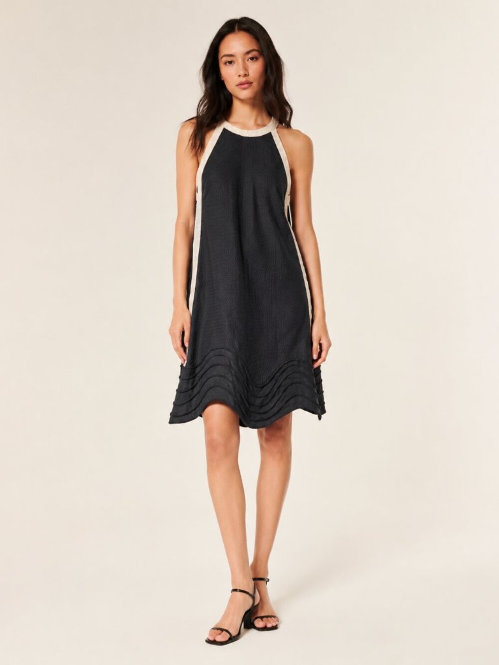3.1 Phillip Lim Black & Ivory Halter A-Line Dress Size 2 Wave Hem 0773